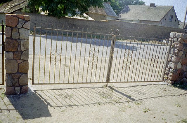 tore004_gr.jpg