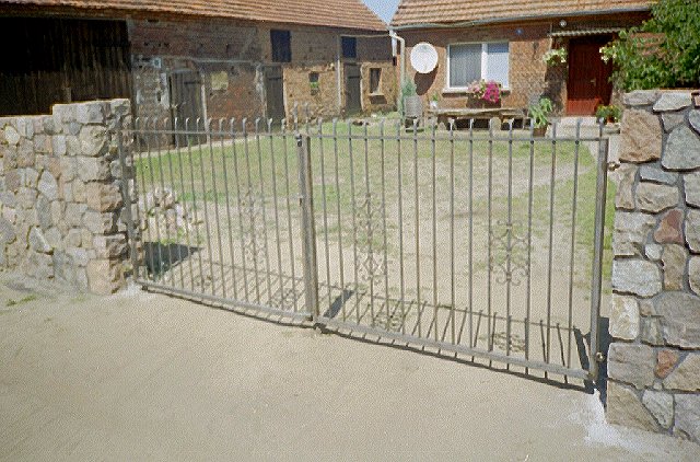 tore005_gr.jpg